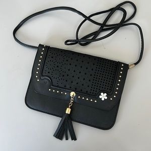 NWT Black Vegan Leather Crossbody Messenger Bag